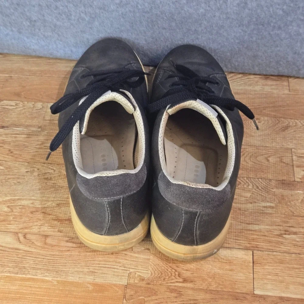 Ecco nice used